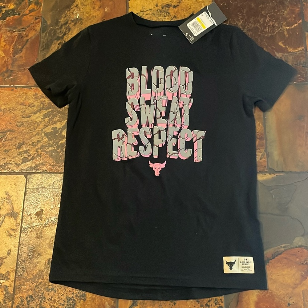 Girls Under Armour tee (621)